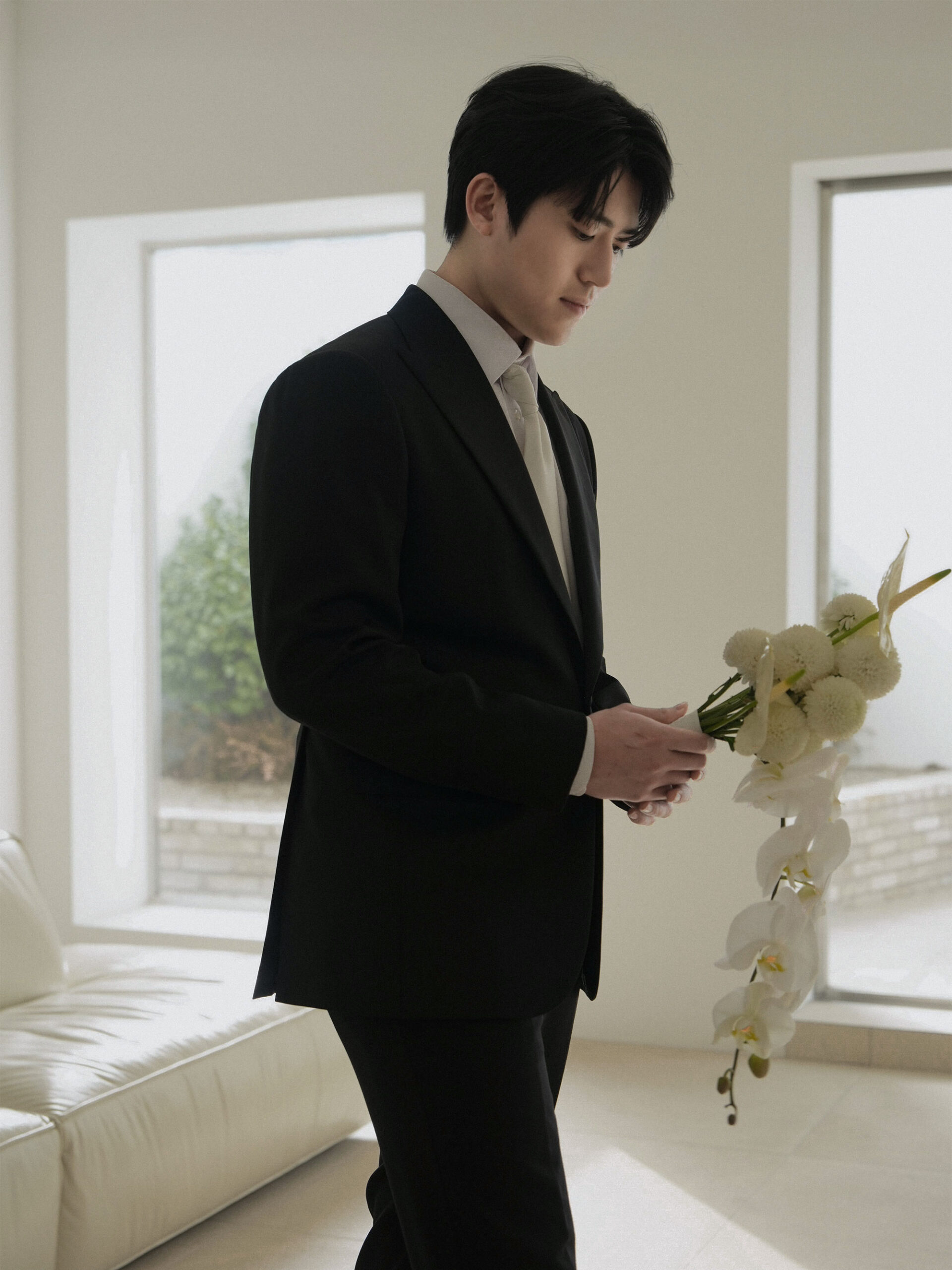 groom_m_02